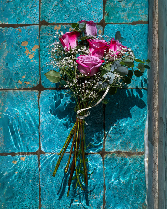 Ramo 6 Rosas Deep Purple Variado